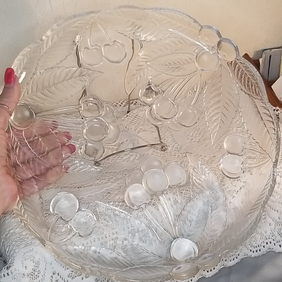 Vintage Mikasa Hoya Crystal Platter - Picture 6 of 6
